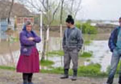 'Asta nu e viata... sa tot fugi de ape!'