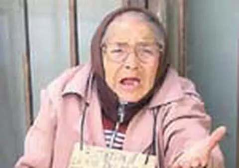 Pensionarii ies la cersit