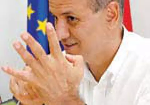 George Copos promite ca lasa functia in 2-3 saptamani