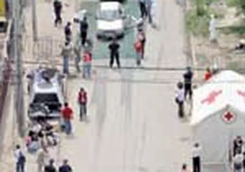 'Izolatii' din sectorul 4 al Capitalei incearca sa fuga din focar