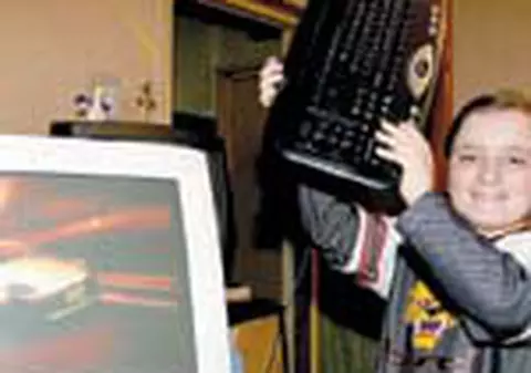 A primit computerul mult-visat 