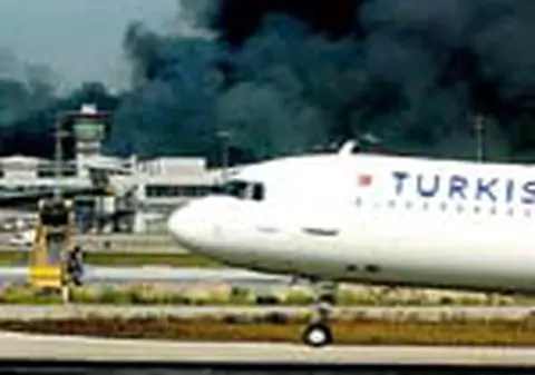 Incendiu pe aeroportul din Istanbul