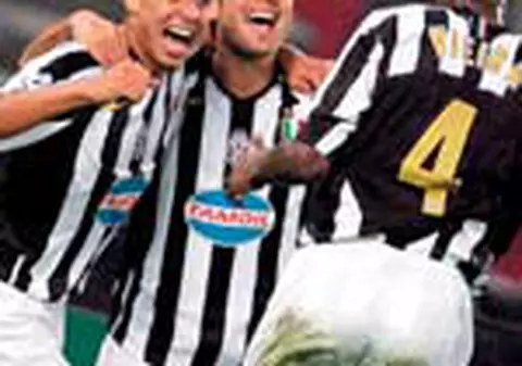 'Mutu va va duce la Mondiale'