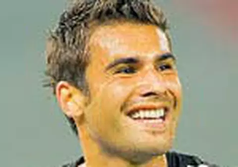 E oficial: Adi Mutu, 5 ani la Fiorentina