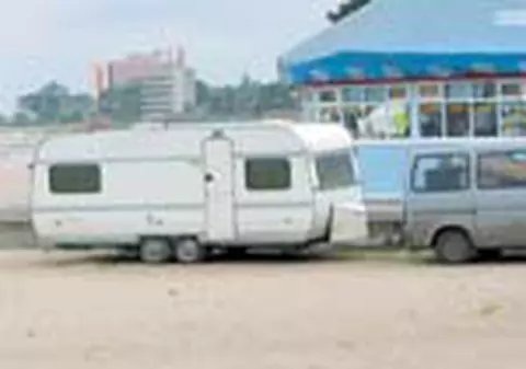 Gheorghe Gheorghiu doarme in rulota