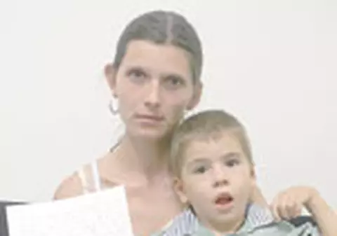 'Ajutati-l pe baietelul meu'