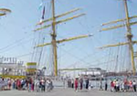 Ziua Marinei este disputata de PD si PNL