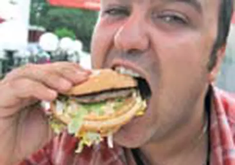 Muncim o ora pentru un Big Mac