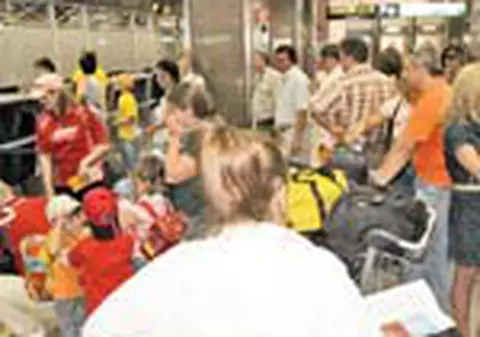 Romanii nu renunta la vacantele in Antalya