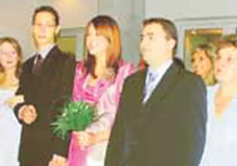 Casatorii pe banda rulanta