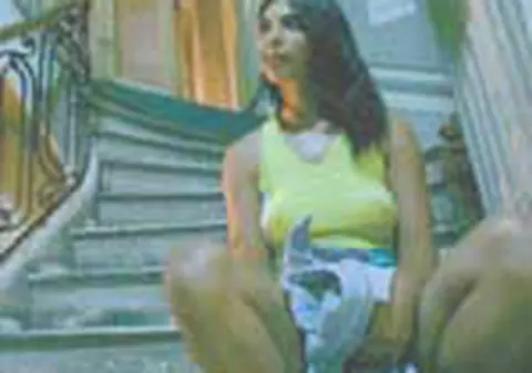 Razie printre 'fetitele' din centrul Capitalei