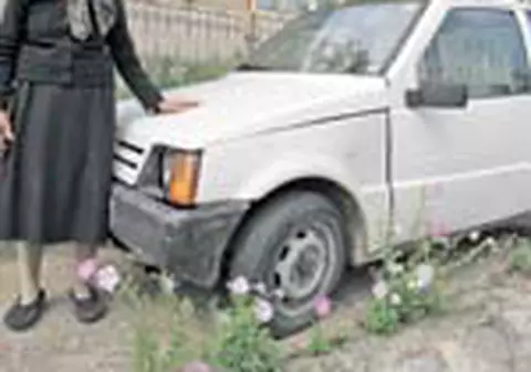 Tanti Iulca vrea sa fie soferita la 73 de ani!