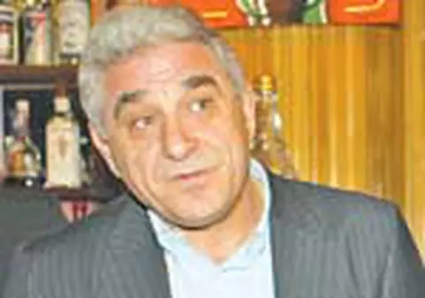 Giovani era sa-si rupa nasul