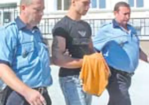 Fiu de deputat, violator, ucigas si hot