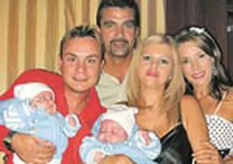 Temisan 'i-a dat comanda' de gemeni sotiei