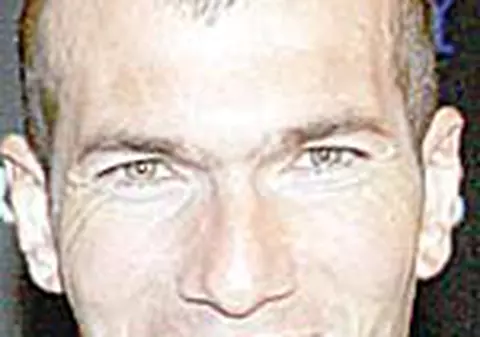 Joseph Blatter vrea sa-i impace pe Zidane si Materazzi