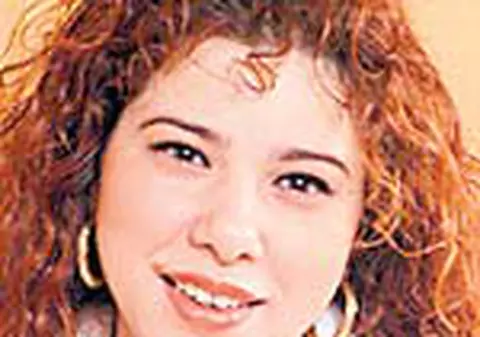 Ceaiul de papaya, musetelul si castravetii, inamicii cearcanelor