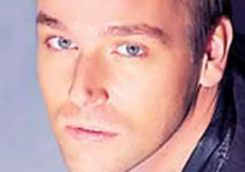 DJ-ul anului vine in Piata Constitutiei