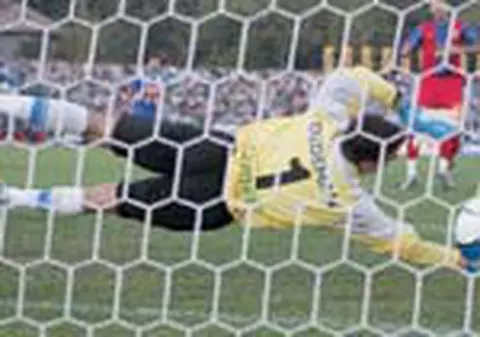 Steaua a trait drama in prelungiri