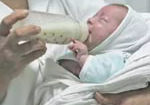 A furat copilul ca pe pantofi!