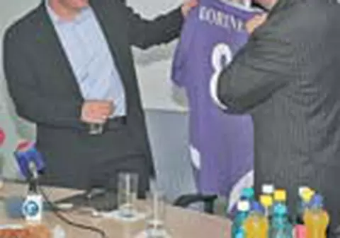 'La Cluj imi bagau jucatori pe gat'
