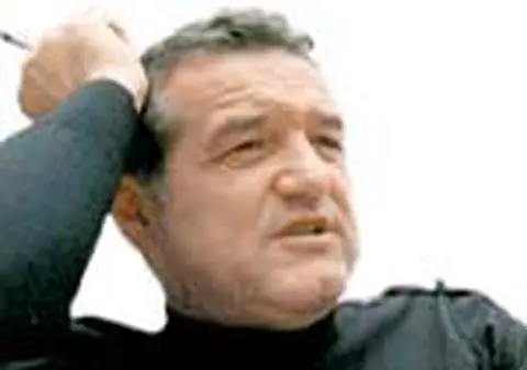 UEFA pandeste Steaua!