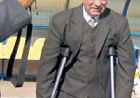 Renunta la masina pentru o proteza