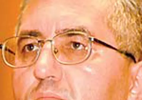 Liberalii suceveni cauta voturi in Spania si Italia