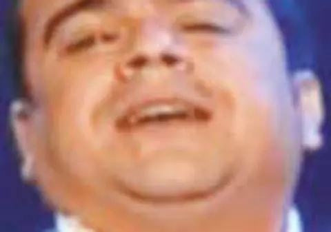 Adi Minune are clip cu fetele lui