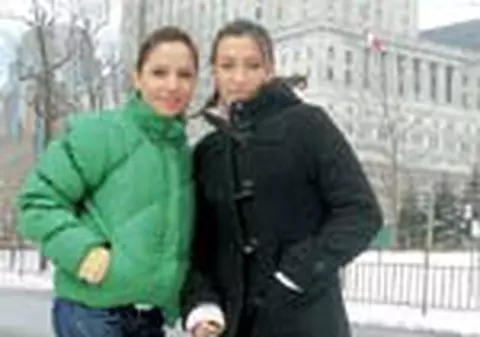 Ponor isi schimba look-ul in Canada