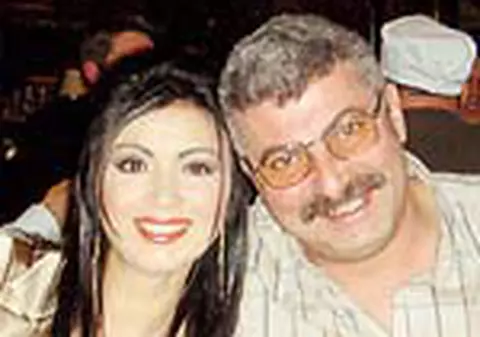 Silviu i-a gasit Adrianei sutien pe masura