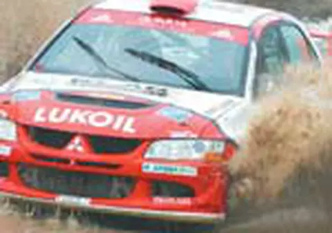 Leu isi scoate masina la vanzare