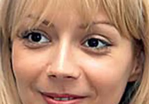 Daciana Sarbu si-a luat cizme cu 98 €