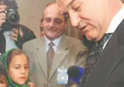 Becali ridica o biserica in SUA