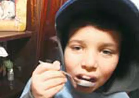 'Gerul din casa ne-a imbolnavit'