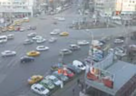 Paralizati pentru 1 ora