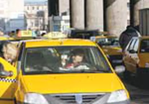 Afiseaza trei preturi diferite