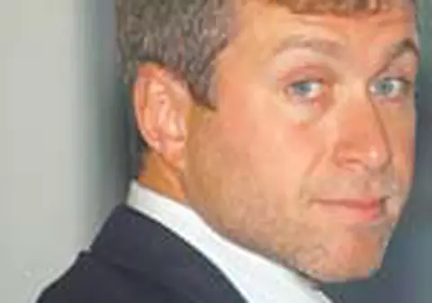 A cumparat Abramovici Castelul Bran?