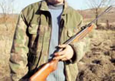 El i-a carat mistretii lui Tiriac