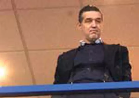 'Sa nu mai aud de fotbal!'