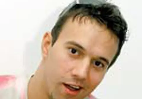 Titus Steel intra in PD