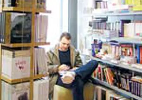 Studiati in strainatate cu bani de la stat