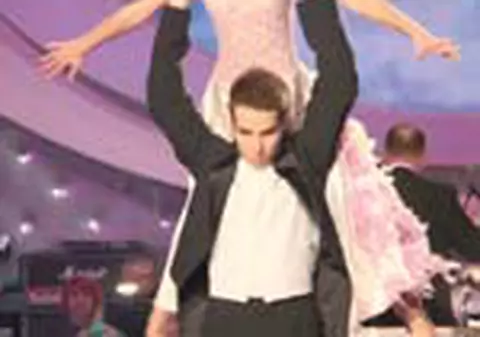 Lupta pentru tatal paralizat