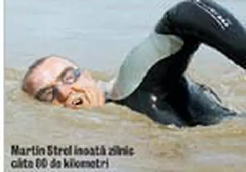 In Cartea Recordurilor dupa ce a inotat 5.430 km