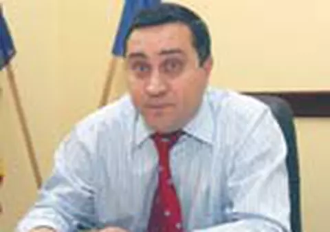 'Hotii s-au tradat intre ei'
