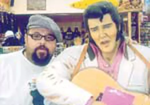 Piedone vrea pusca de un sfert de milion de dolari