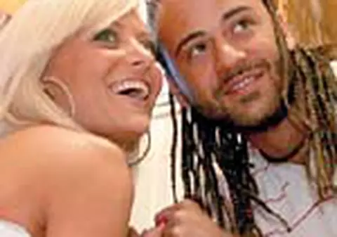 Delia pleaca in Mexic cu iubitul