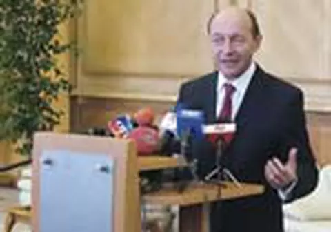 Basescu: 'Nu capitulez'