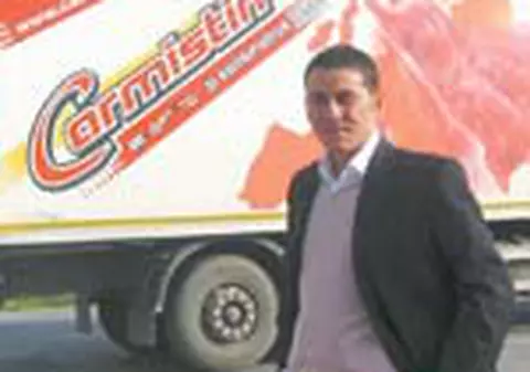 Avere de 20.000.000 &euro; la 25 de ani