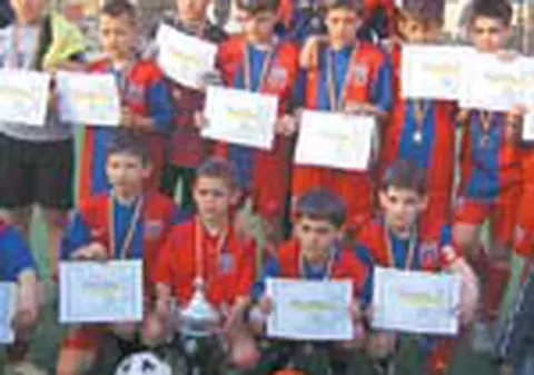 Bogdan Iovan antreneaza viitorii fotbalisti ai Stelei